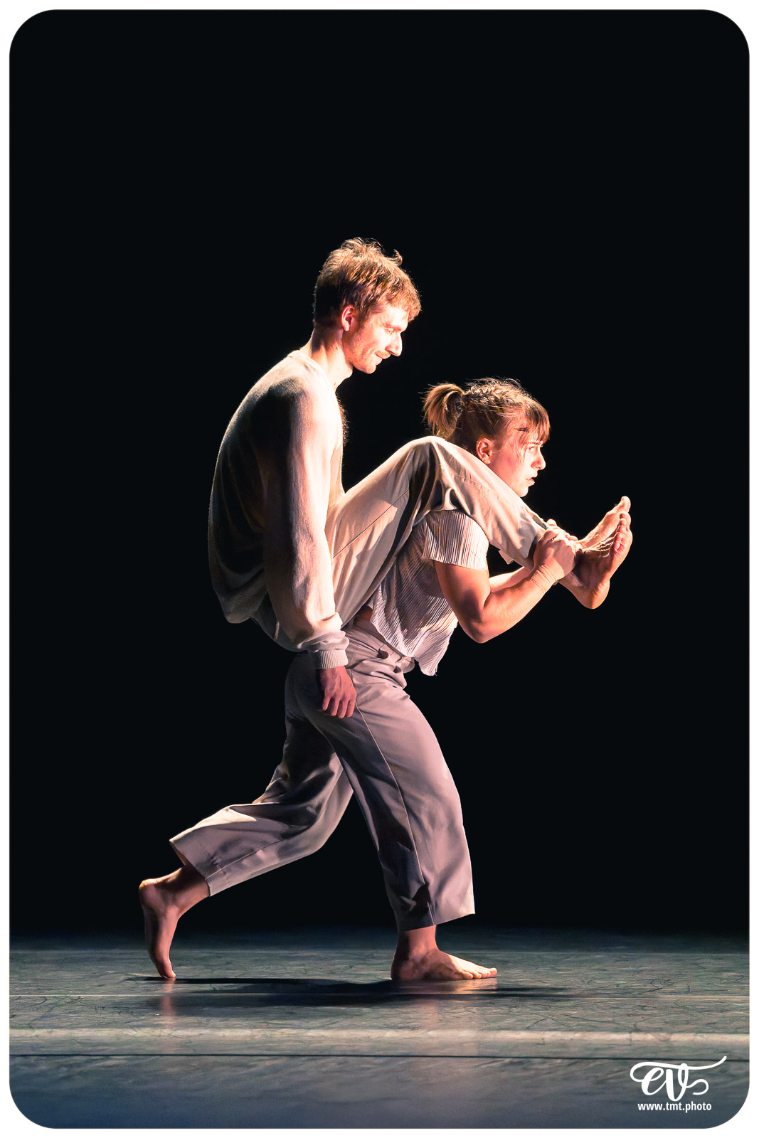 N.ORMES (AGATHE & ADRIEN)